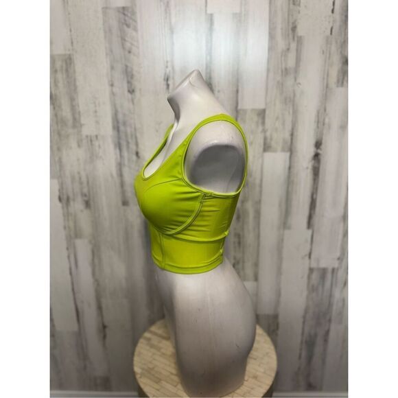 Sofia Vergara active lime green crop top - Picture 5 of 6